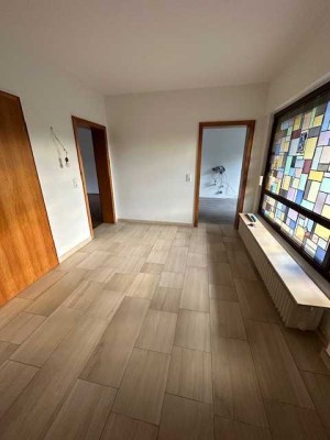 Bungalow mit Doppelgarage in Stuhr/Heiligenrode
