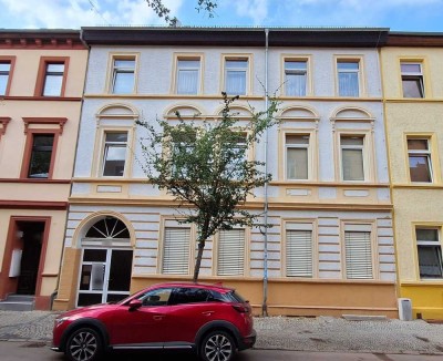 Mehrfamilienhaus mit Anbau und Hinterhaus  in Köthen zu verkaufen