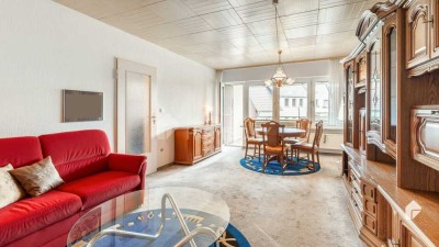 Familienfreundliche 4-Zimmer-Wohnung mit Loggia und Einbauküche