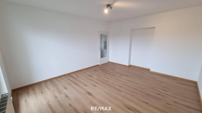Helle 3-Zimmer-Mietwohnung mit Loggia