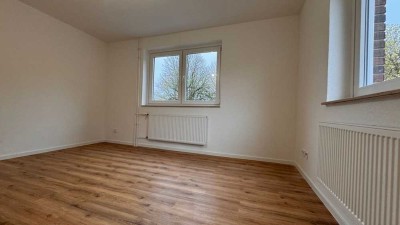 *** Wir modernisieren für Sie! Charmante Altbauwohnung mit Duschbad! ***