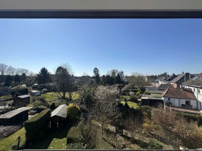 Doppelhaushälfte mit Anbau und zusätzlicher Gartenfläche in Essen-Bedingrade