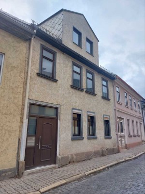 Einfamilienhaus mit Einliegerwohnung in Bad Blankenburg