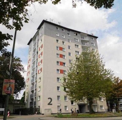 Stop! Interessante 2-Zimmer-Wohnung in zentraler Lage