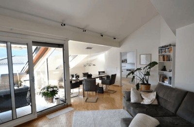 Moderne 3-Zimmer Wohnung mit Balkon und Aufzug