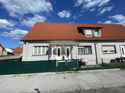 Ihr perfektes Zuhause in Wiener Neustadt - Modernisiertes Reihenhaus mit Garten - 3 Zimmer - ca. 64m² WFL - Einbauküche