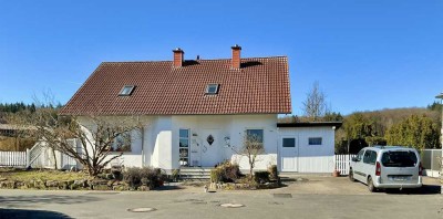 Schönes Einfamilienhaus in Ortsrandlage mit Blick ins Grüne