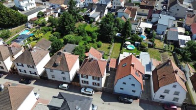 Einfamilienhaus mit schönem Garten in guter Lage von Gernsheim