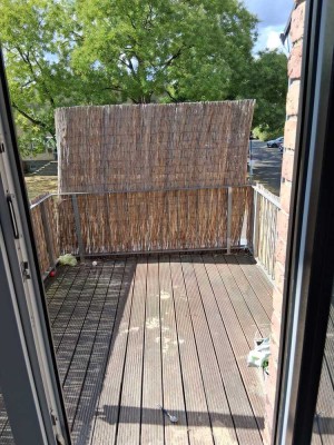Helle 3-Zimmer-Wohnung mit Balkon in Rheinnähe