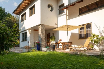 Kurzzeit Miete: großzügiges Studio 67 qm² mit Terrasse
