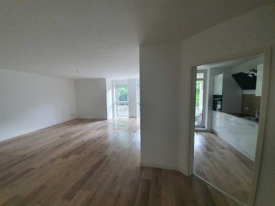 Sanierte Whg. mit EBK, Balkon: ansprechende 2-Zimmer-Wohnung in Mülheim a.d.R direkt an der Müga