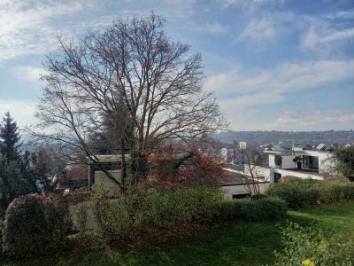 Moderne 3-Zimmer-Wohnung mit Panoramablick in Serach