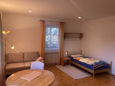 Modernisierte 1-Zimmer-Wohnung mit EBK in Mainbernheim