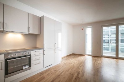Zentral und modern: 3-Zimmer-Wohnung mit Balkon und Einbauküche