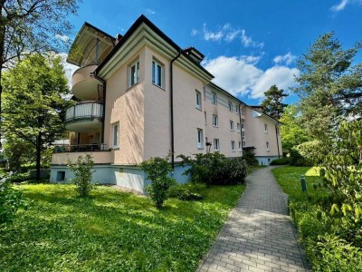 Vermietete 2-Zimmer-Wohnung im Dachgeschoss! Balkon! TG-Duplexparker - Ideale Kapitalanlage!