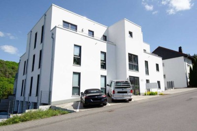 Moderne Obergeschosswohnung in Weierbach – stilvoll wohnen in ruhiger Lage