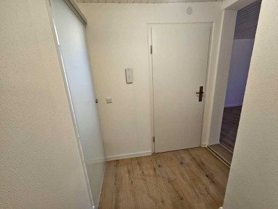 Erstbezug mit Einbauküche: Exklusive 2-Zimmer-Wohnung mit gehobener Innenausstattung in Altheim Alb