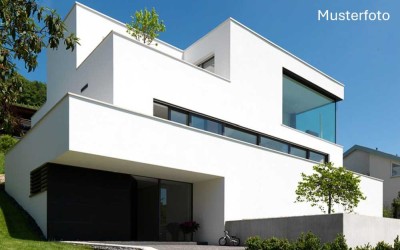 SECRET SALE: Bauhausvilla in zentraler Lage von Bad Soden am Taunus (provisionsfrei)