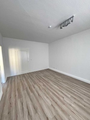 Schöne und helle 2ZKB Wohnung in Mannheim
