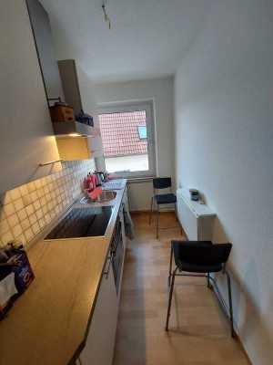 Nachmieter-/in ab sofort für eine sehr gemütliche 2-Zimmer-Wohnung mit Einbauküche gesucht