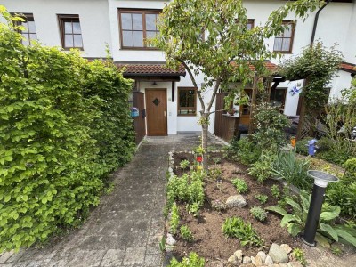 Maisonette-Wohnung mit Hauscharakter: Licht, Raum und Lebensqualität auf drei Etagen!