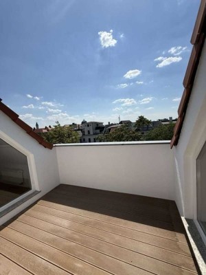 Wunderschöne, großzügige 2Raum-Maisonette-Wohnung mit Sonnenterrasse und Blick über Leipzig!