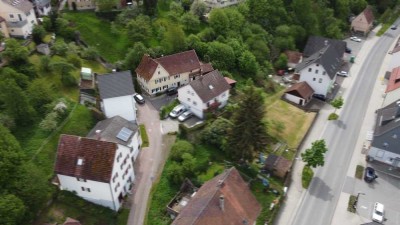 EBHAUSEN - MEHRFAMILIEN - WOHNHAUS MIT 2 KLEINEN UND 1 GROSSER SANIERTEN WOHNUNG - DG AUSBAUBAR!