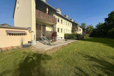 Leerstehend! Lichtdurchflutete Gartenwohnung mit Balkon und Stellplatz