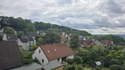Renovierte 4 Zimmerwohnung ab 15.10.2025