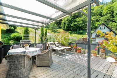 Weite spüren, Zuhause sein: Einfamilienhaus mit Wow-Blick