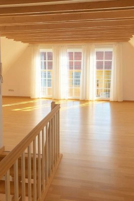 Maisonette-Wohnung in Waldeck-Sachsenhausen, 6,5 Zimmer, 154 Qm
