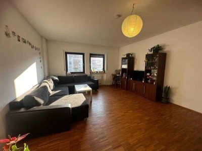 Attraktive 2-Zimmer-Dachgeschosswohnung mit gehobener Innenausstattung in Aschaffenburg