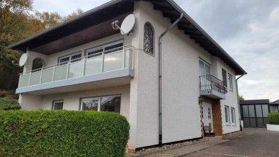 Schicke 3-Zimmer Wohnung mit Terrasse in Calden-Westuffeln