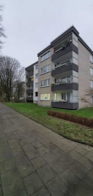 Renovierte 2 Zimmer Wohnung, Süd-Loggia in sehr guter Lage