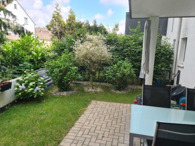 Eigener Garten mit Terrasse, 3 Zimmer, Granitböden, Gäste-WC, Fußbodenheizung (privat)