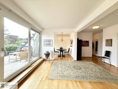 Stylische Dachgeschosswohnung mit Weitblick
