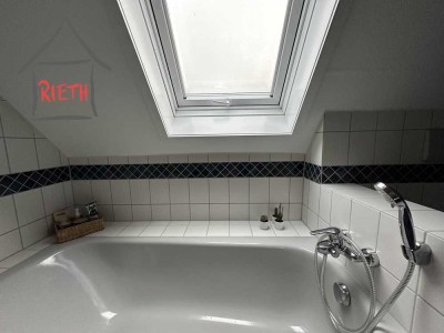 * Maisonette mit Loggia und TG in Ludwigsburg-Hoheneck *