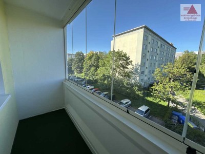 Attraktive 3-Raum-Wohnung mit Balkon in Chemnitz-Morgenleithe - für Kapitalanleger & Eigennutzer