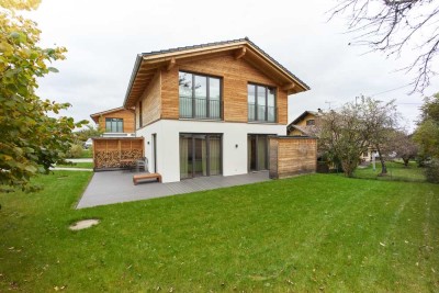 Luxeriöses Einfamilienhaus im Grünen