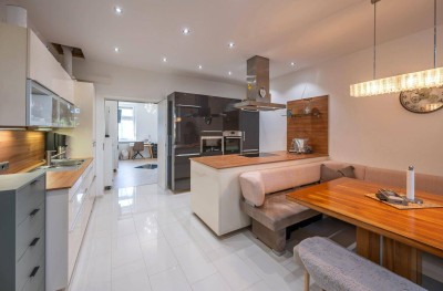 Top Zustand - 3 Zimmer Altbau