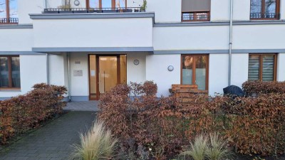 1-Zimmer Wohnung mit Terrasse und Garten