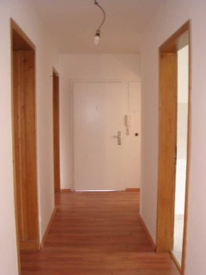 Renovierte Altbauwohnung mit 77 m² in Dortmund-Wickede – hell, ruhig, zentral