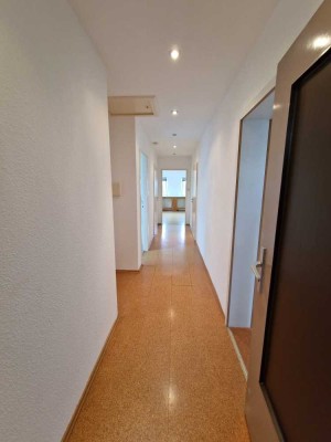 Helle DG Wohnung