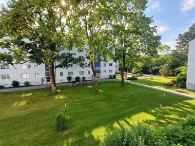 Helle 1-Zimmer-Wohnung mit Balkon im Hasenbergl
