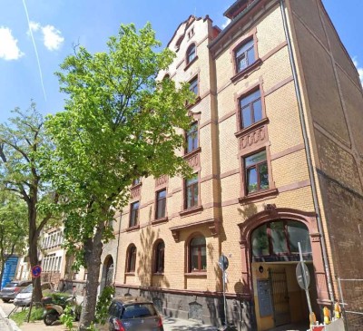 *Erstbezug nach Sanierung* Stilvolle 4 ZKB mit Balkon in Zentraler Lage von Offenbach!