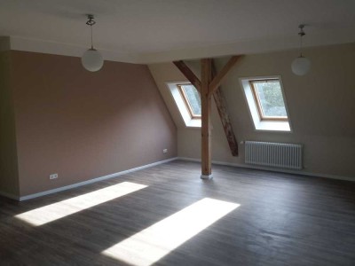 2,5-Zimmer Dachgeschoss-Wohnung in Märkisch Buchholz