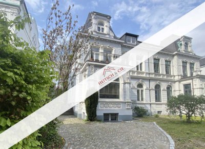 Jugendstilvilla an der Elbchaussee zu verkaufen! Ideal als Firmensitz mit Einliegerwohnung!