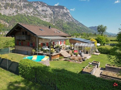 Charmantes Haus mit Freizeitwohnsitzwidmung, großem Grundstück, Bergblick &amp; niedrigen Betriebskosten