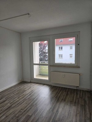 Singles aufgepasst! 2 -Raumwohnung mit Balkon und Tageslichtbad