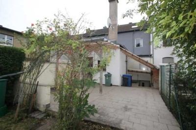 Gepflegtes Einfamilienhaus mit Garten
